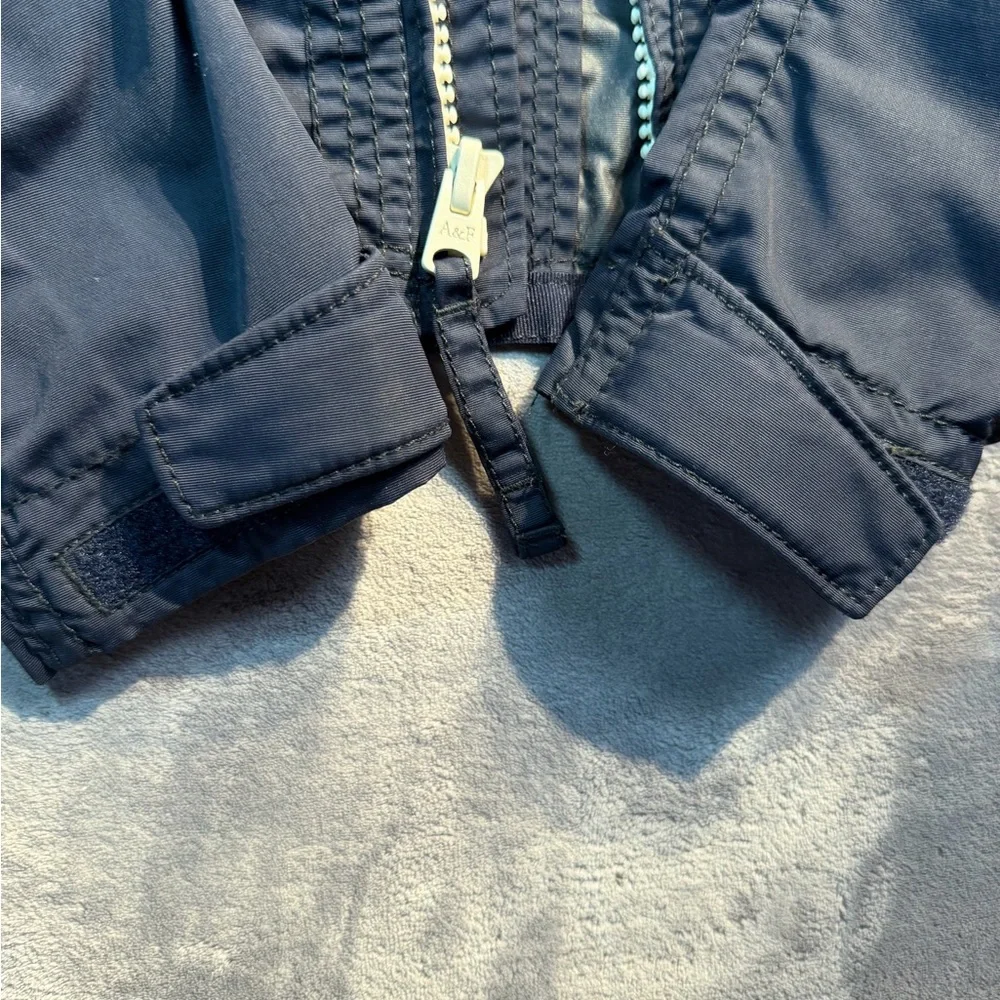 Abercrombie & Fitch Navy Lightweight Zip-Up Jacket with Contrast Trim
